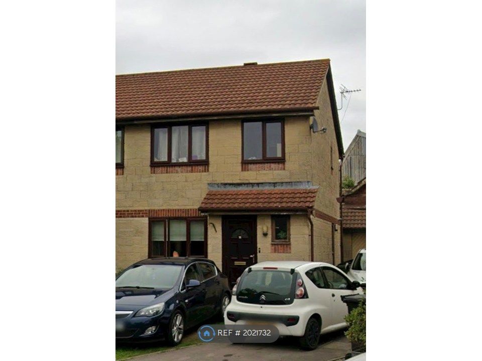 Property photo 1 of 8
