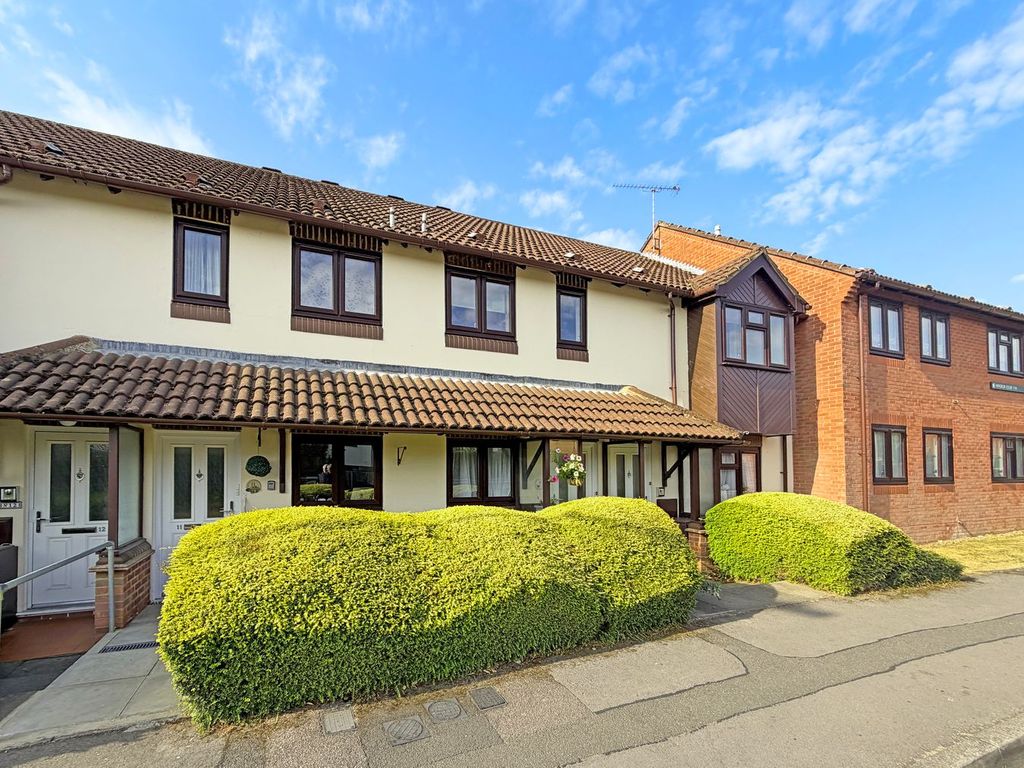 Property photo 1 of 12