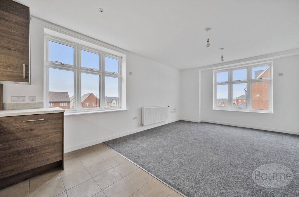 Property photo 3 of 16 7068A128-A9Df-433...