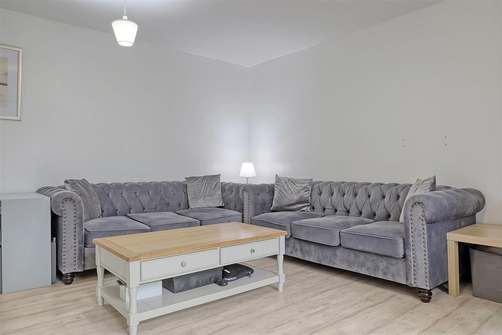 Property photo 3 of 30 Img_8780_15 Copy.Jpg