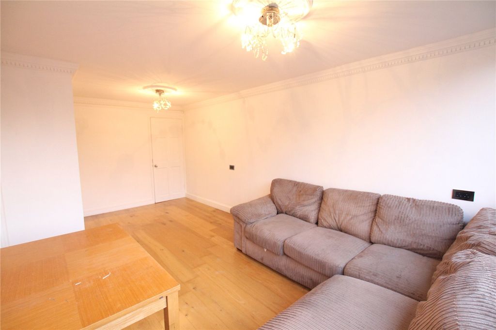 Property photo 3 of 7 Picture No. 07