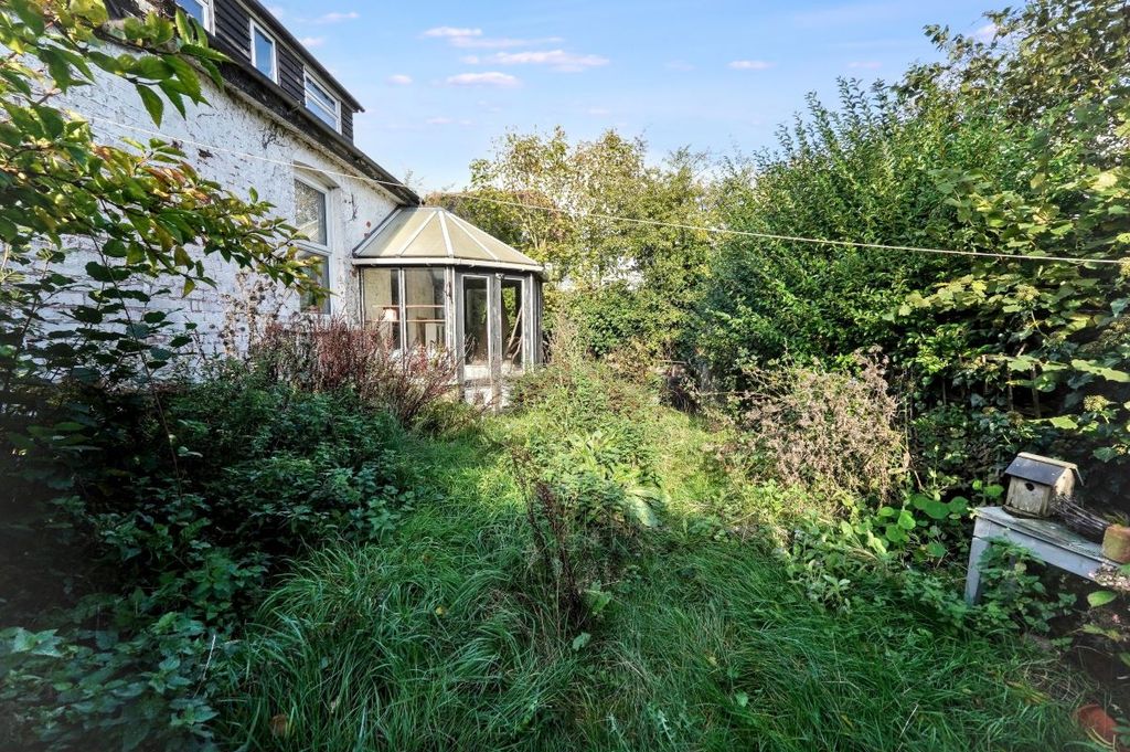 Property photo 2 of 22