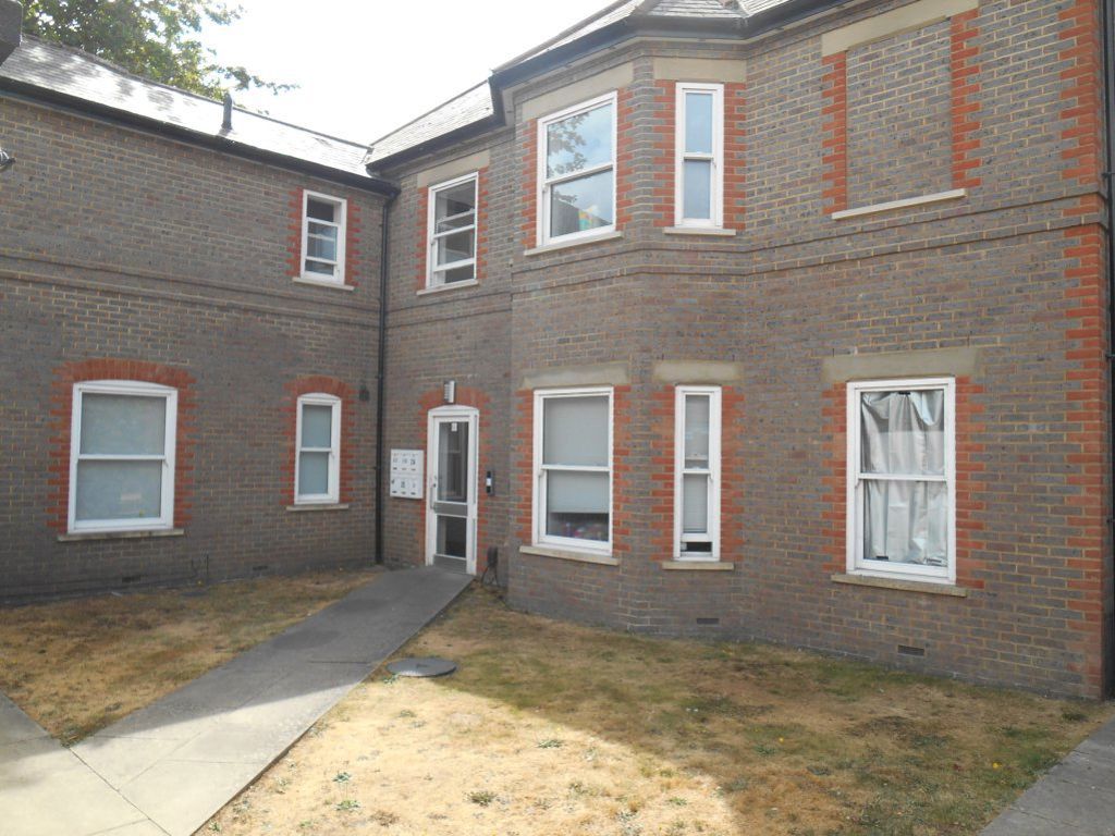Property photo 1 of 5