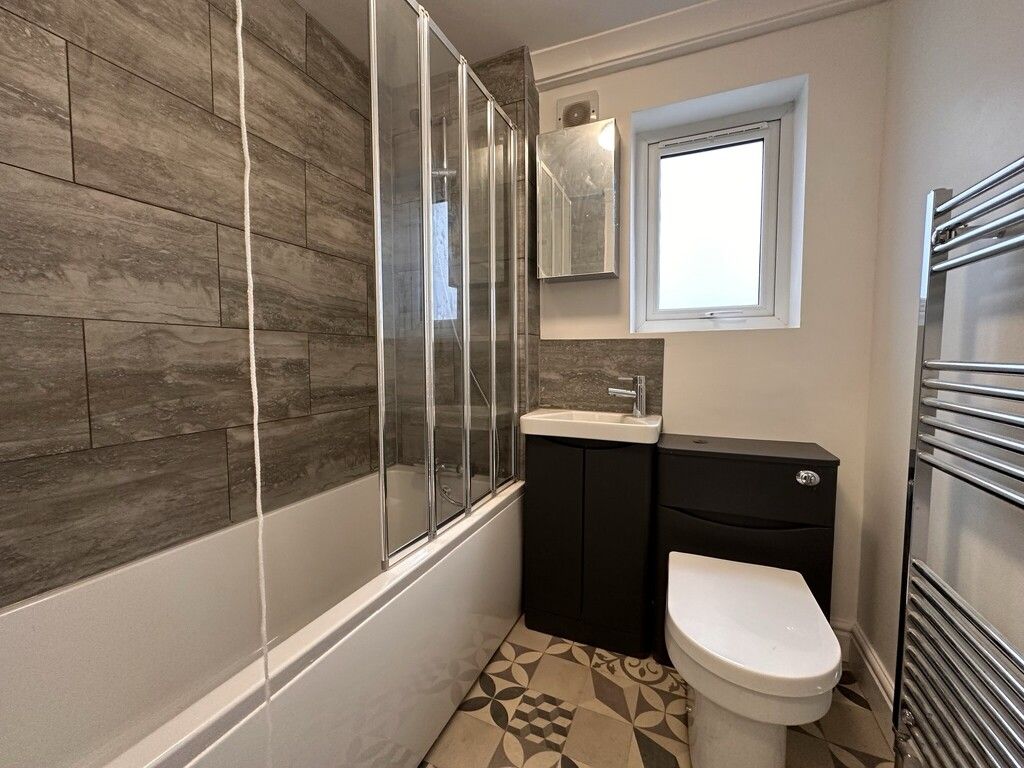 Property photo 3 of 8 06A.Jpg