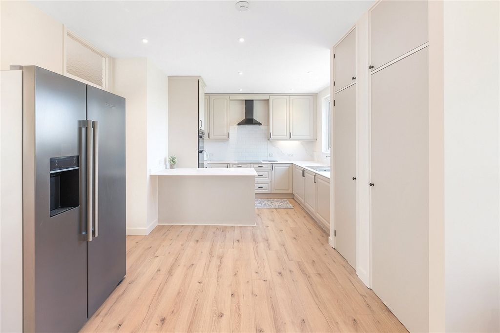Property photo 1 of 13 Picture No. 64