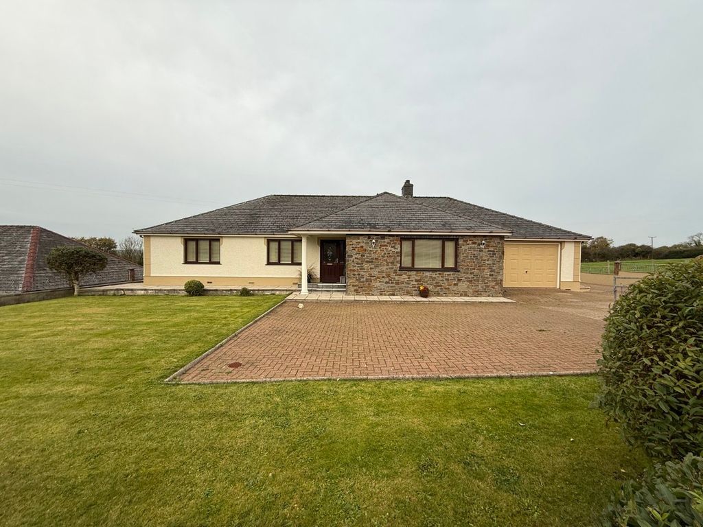 Property photo 1 of 50