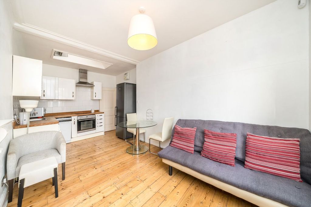 Property photo 2 of 5