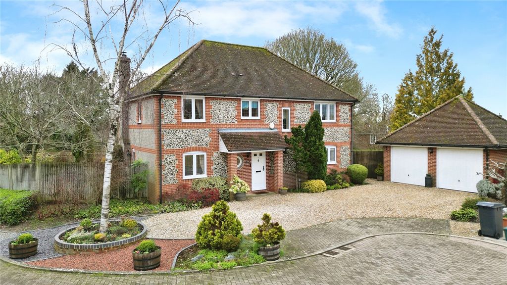 Property photo 1 of 24 Front Aspect