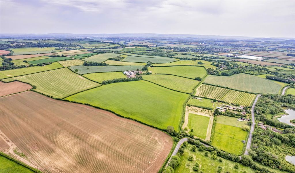 Additional image 41 of 6 bed farmhouse for saleLot 1 - Hill Court Farm, Pershore, Worcestershire WR10