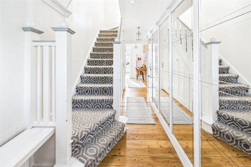 Property photo 2 of 21 Picture No. 08