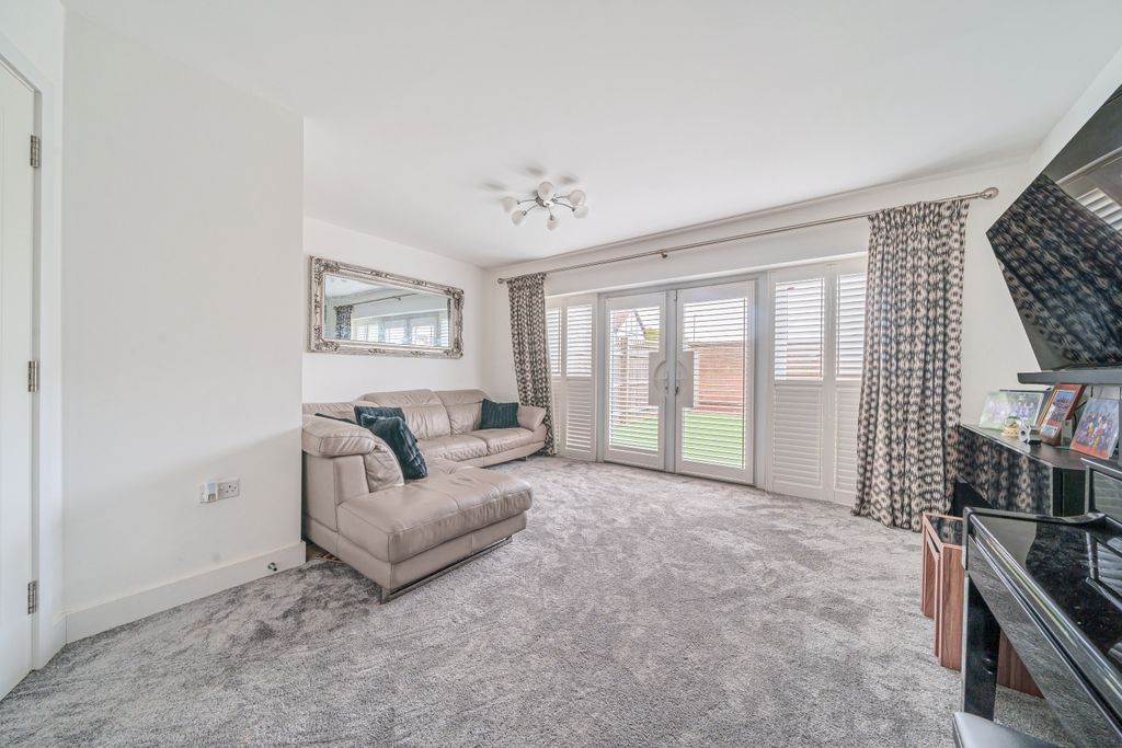 Property photo 2 of 19 Reception Room