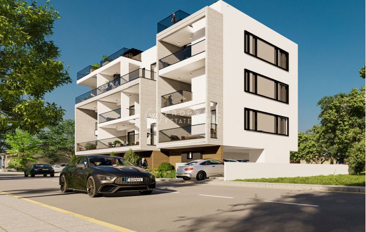 Property photo 1 of 3