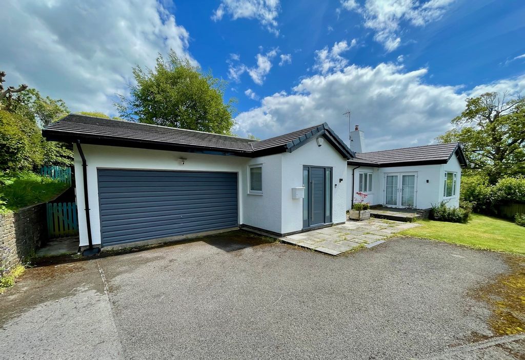 Property photo 1 of 25
