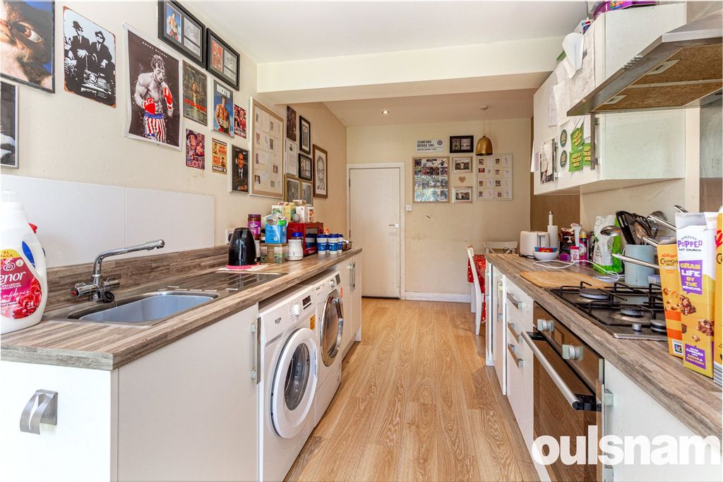 Property photo 3 of 13 Picture No. 11