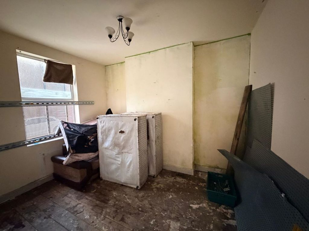 Property photo 3 of 7 Image 3