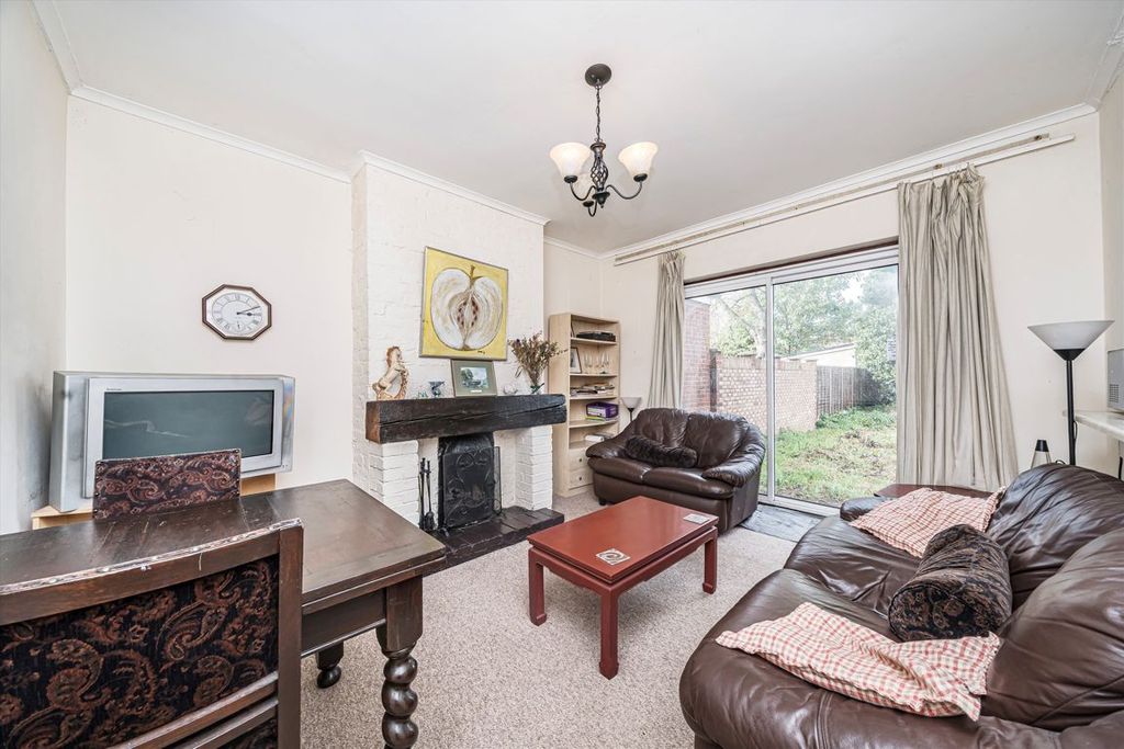 Property photo 2 of 10