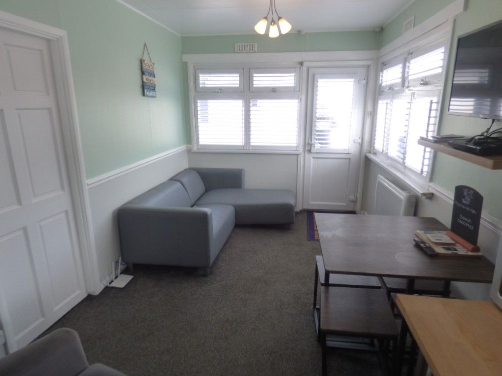 Property photo 2 of 10 Open Plan Lounge/Diner/Fitted Kitchen