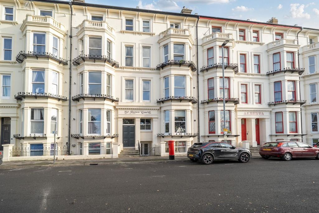 Property photo 3 of 25 1-695ee65Bf009F-1397324-21-695E6202c5ce9-1.Jpg