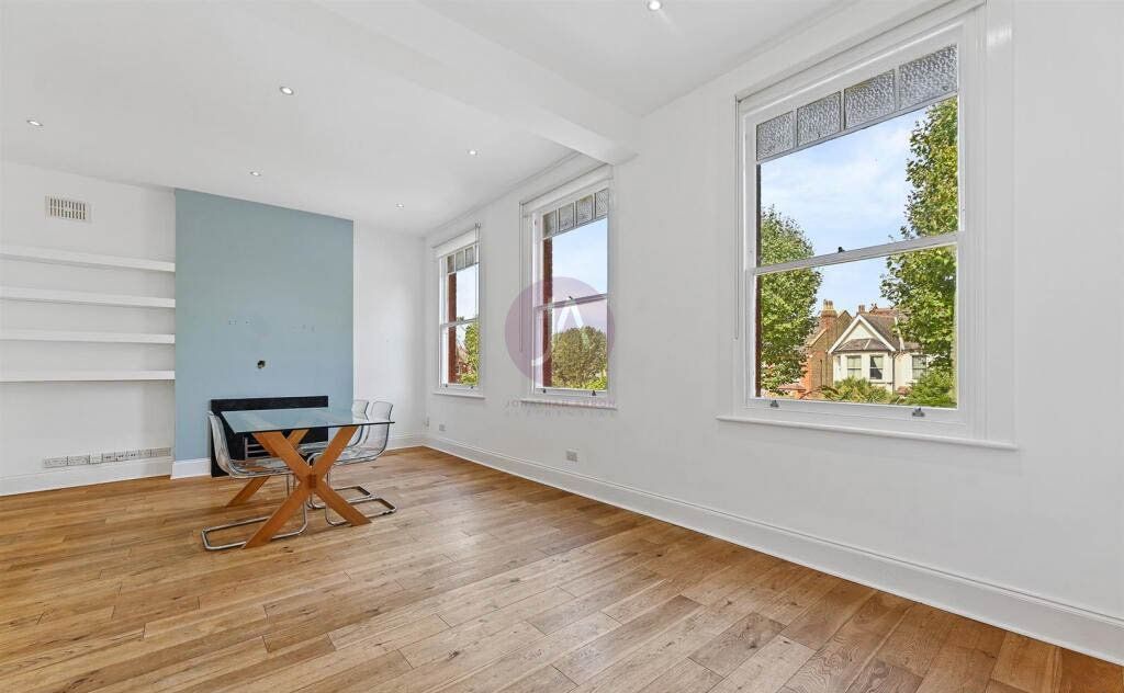 Property photo 2 of 9 Picture No. 09