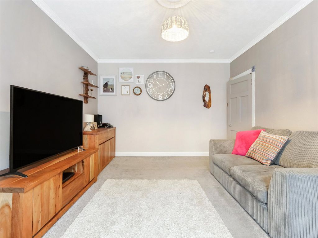 Property photo 3 of 18 Picture No. 03