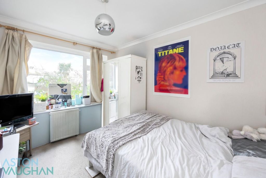 Property photo 3 of 9 4627202