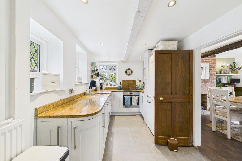 Property photo 2 of 18