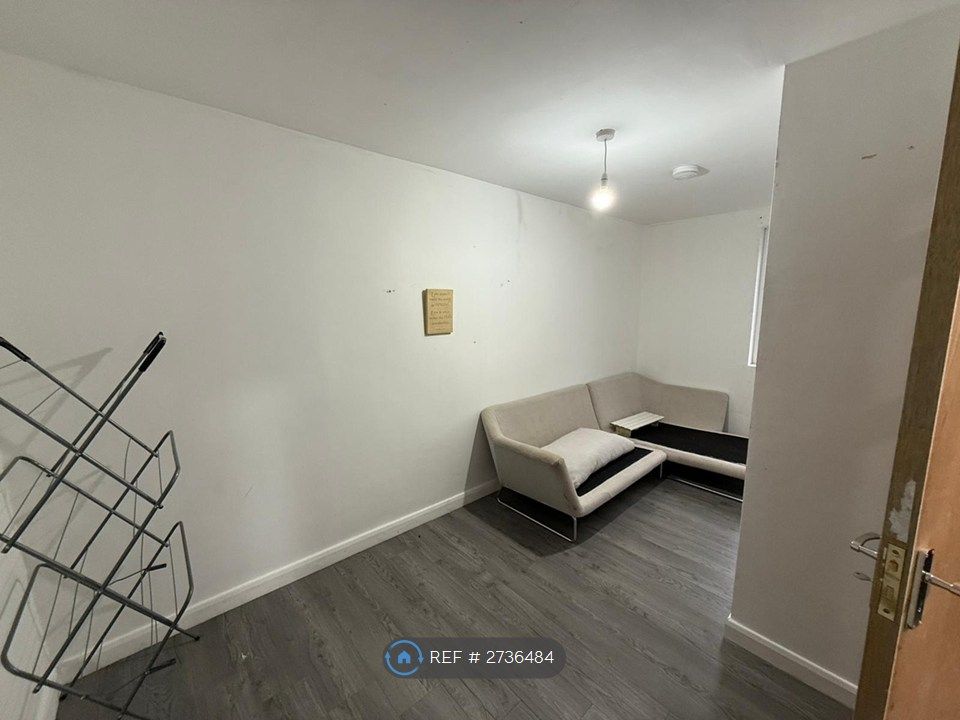 Property photo 3 of 3