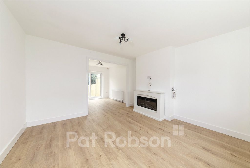 Property photo 3 of 13 Picture No. 07