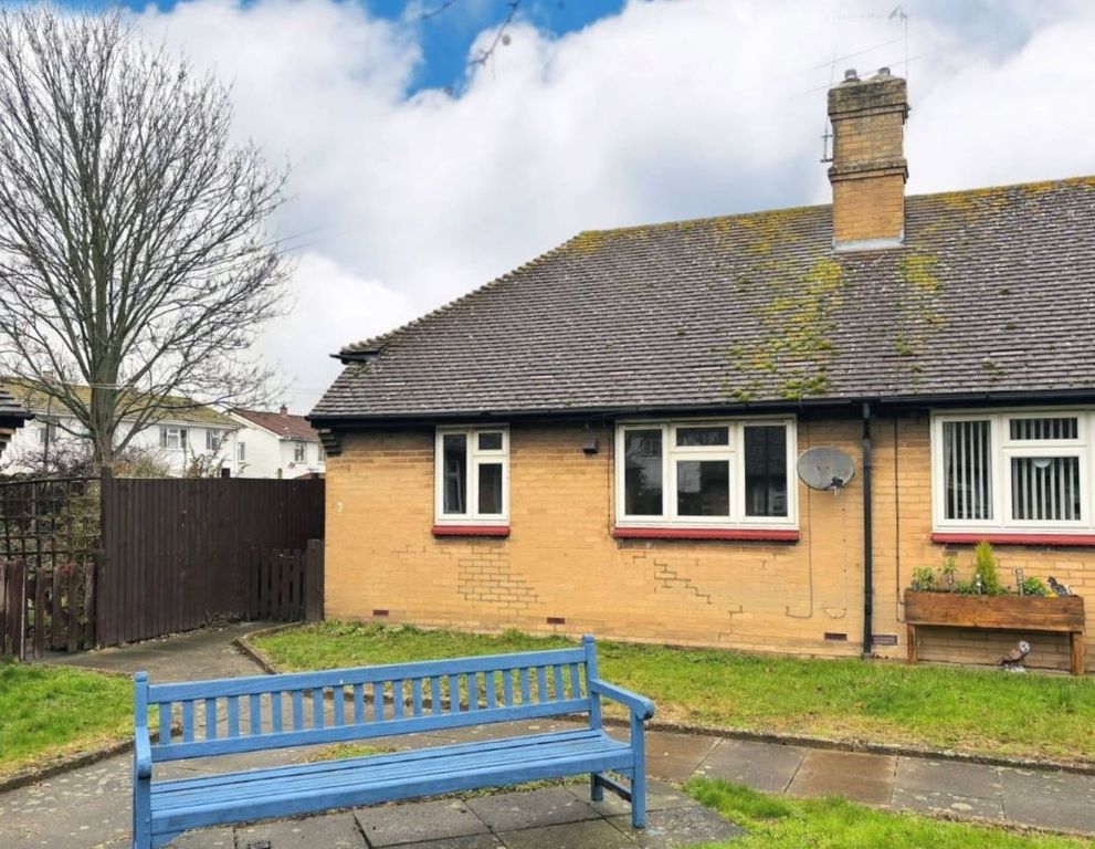 Property photo 1 of 6