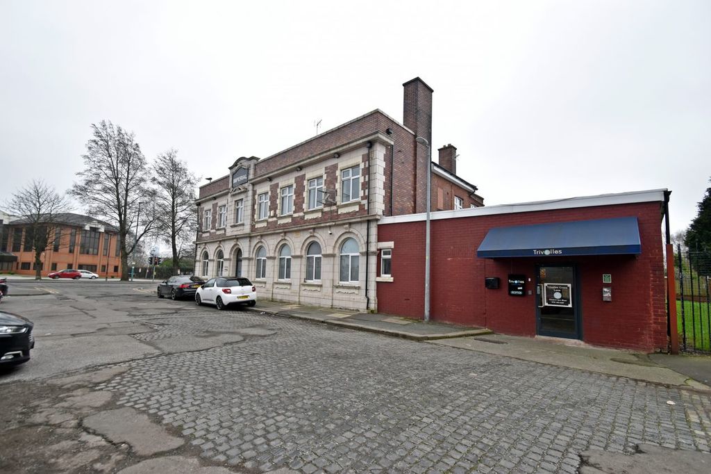 Property photo 3 of 7