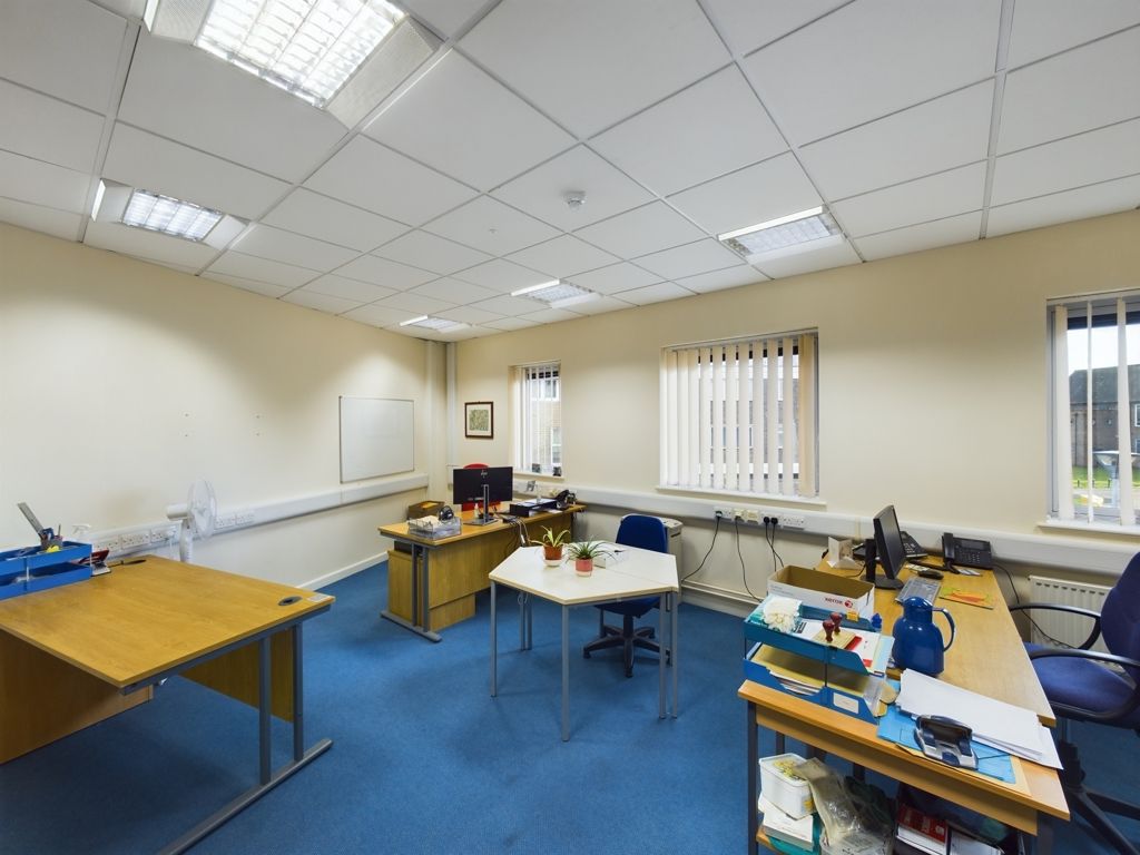 Property photo 2 of 9 Photo 2