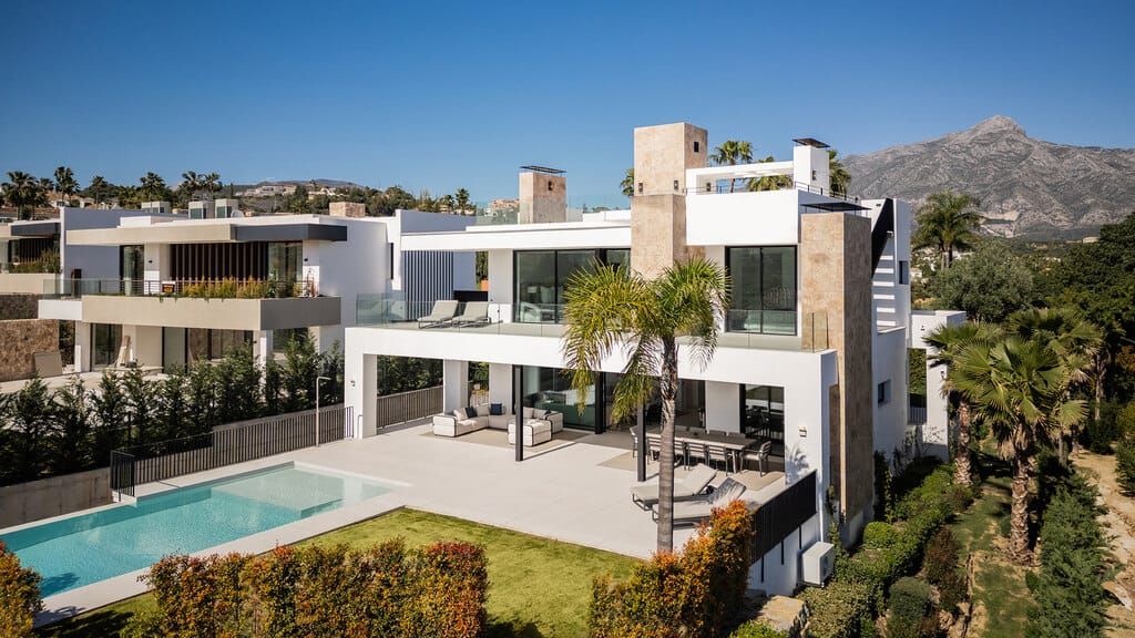 Property photo 3 of 26 Marbella Villa Esmarv426 3