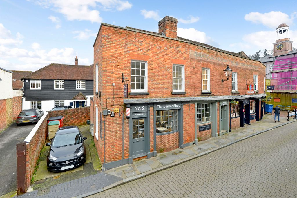 Property photo 1 of 12