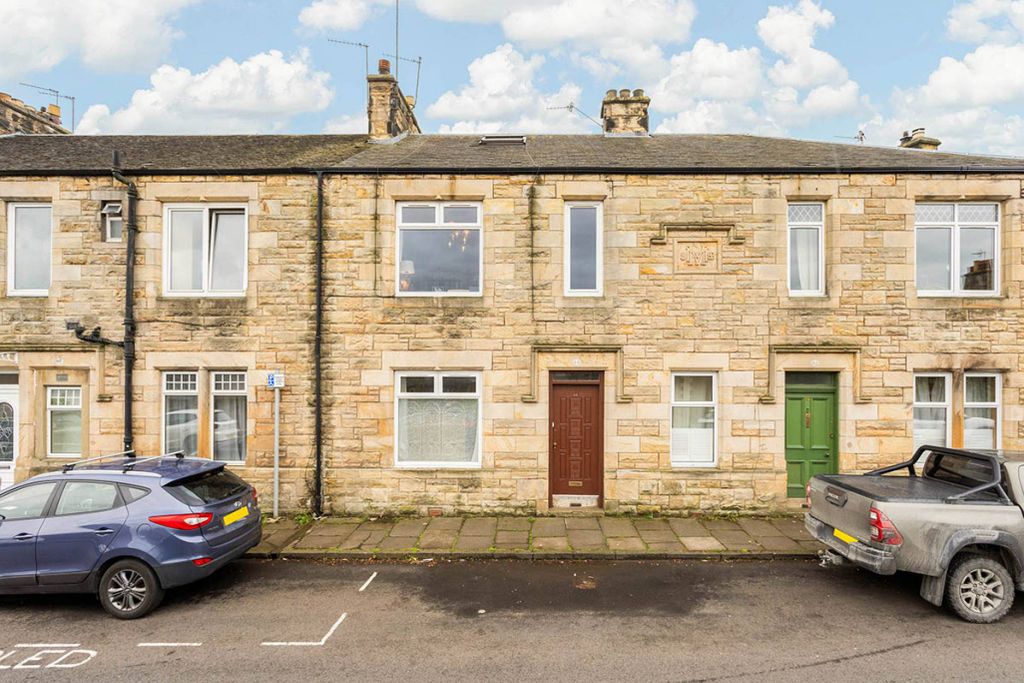 Property photo 1 of 26