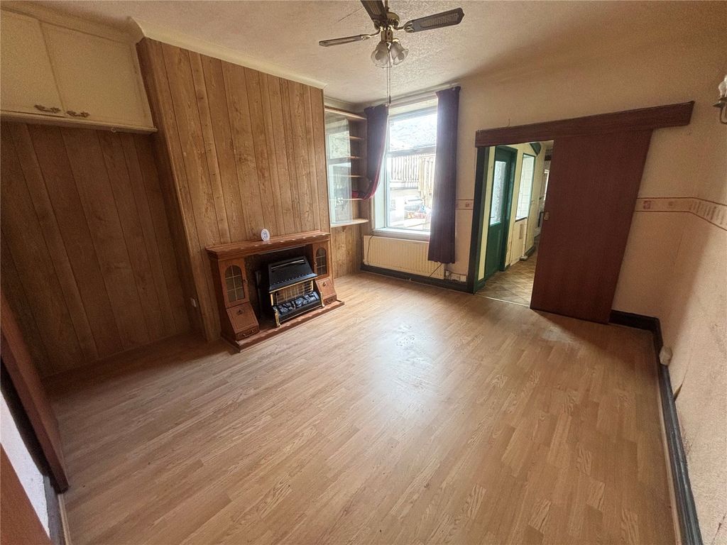 Property photo 3 of 10 Picture No. 08