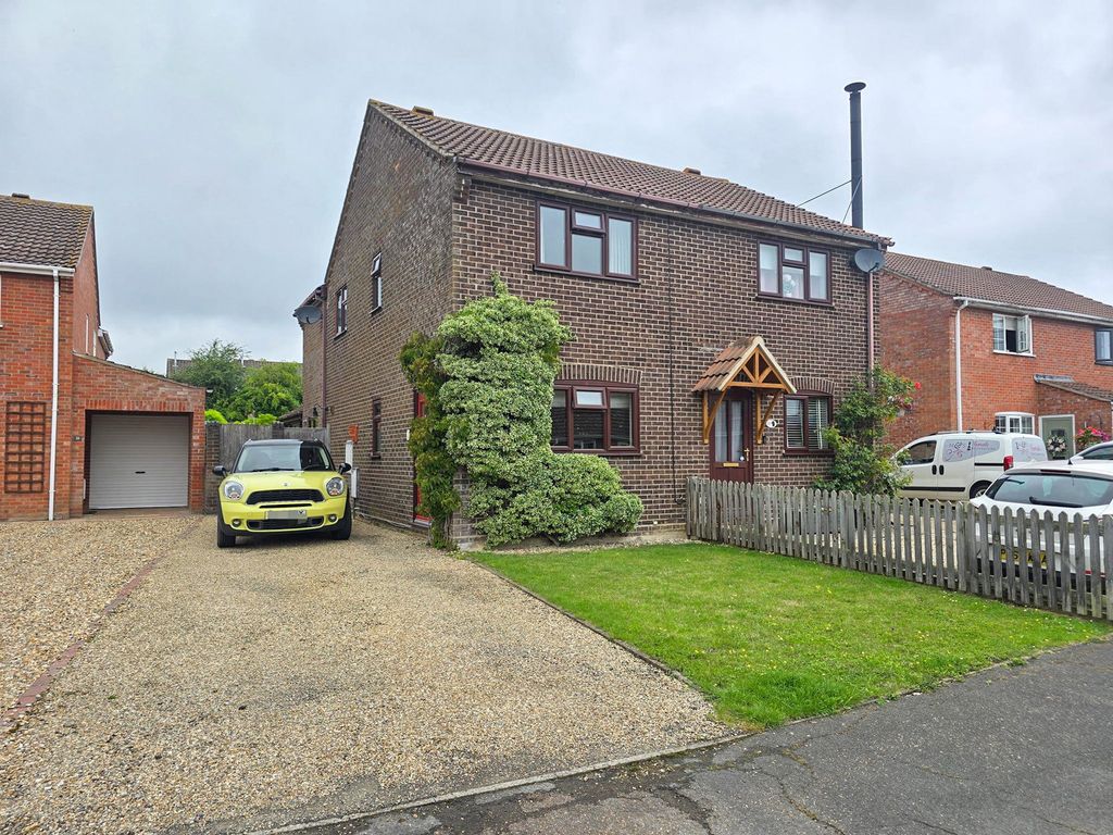 Property photo 1 of 26