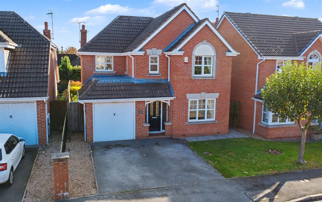 Property photo 1 of 28