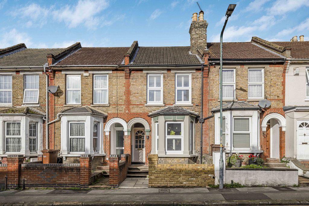 Property photo 1 of 10