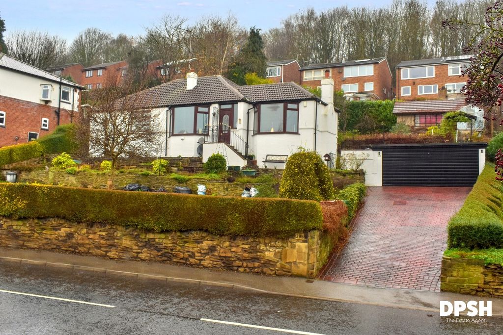 Property photo 1 of 31