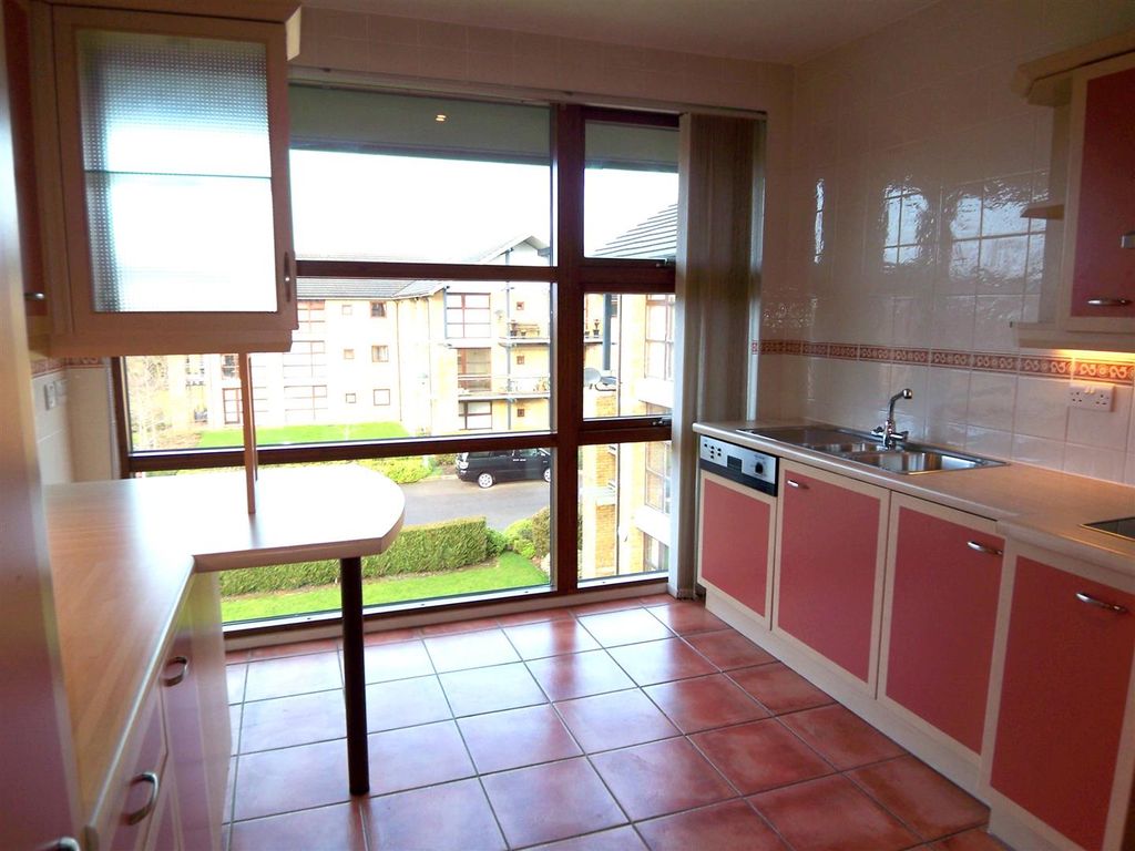 Property photo 3 of 4