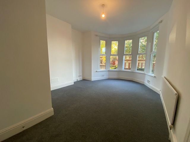 Property photo 2 of 5 Living Room