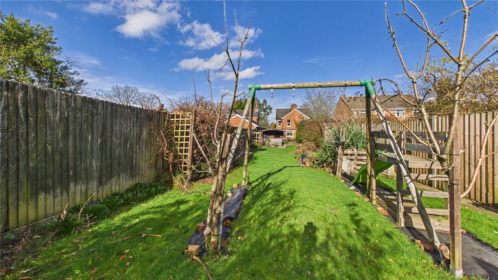 Property photo 2 of 13 Picture 2