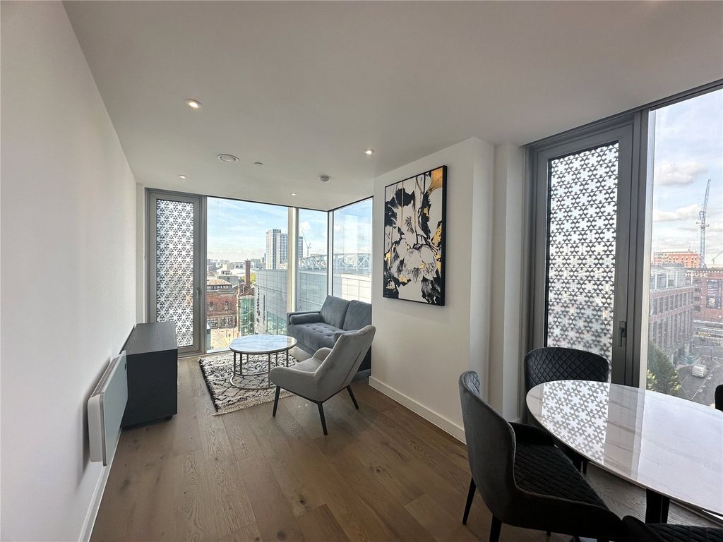 Property photo 2 of 40 Picture 2