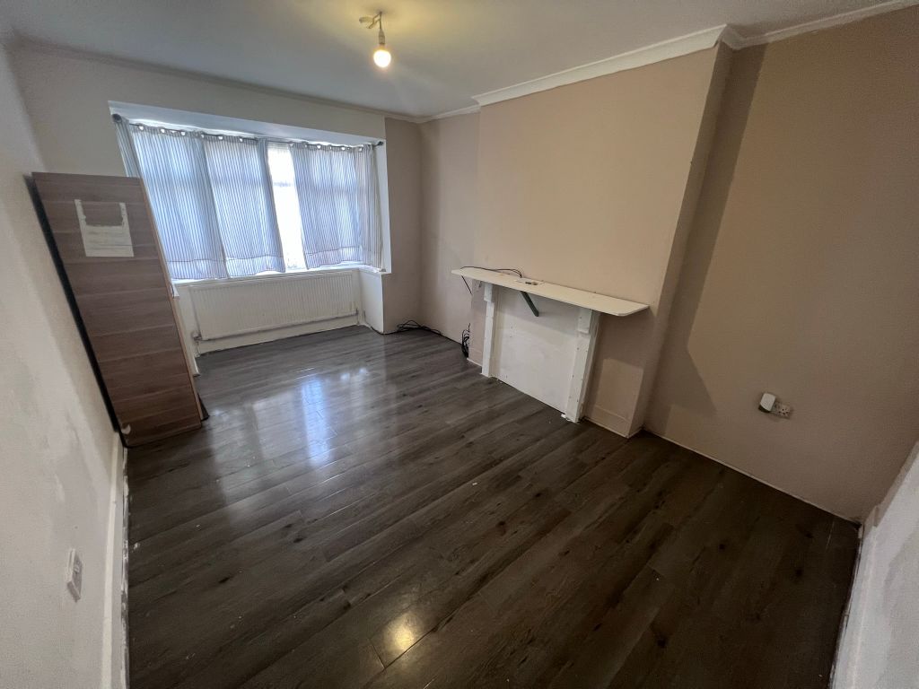 Additional image 9 of 3 bed flat for saleWillow Tree Lane, Hayes UB4