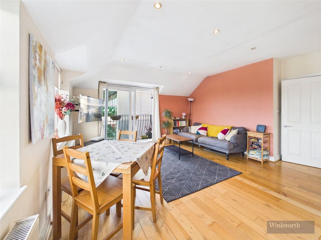 Property photo 3 of 12 Picture No. 07