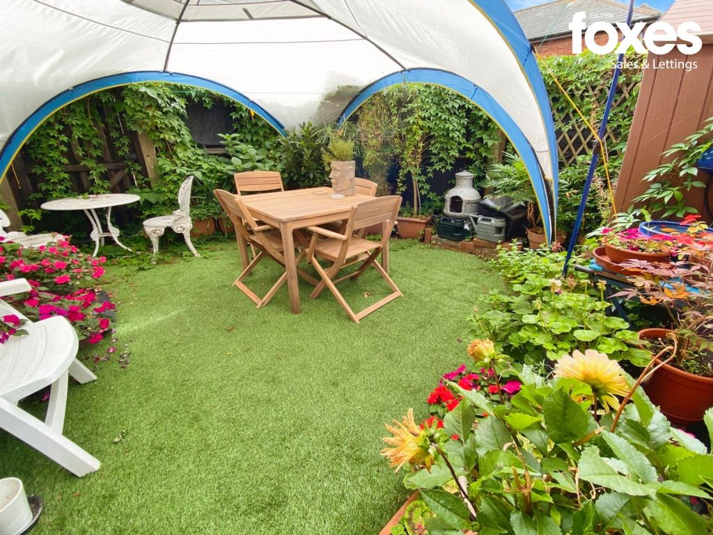 Property photo 2 of 11 4485222