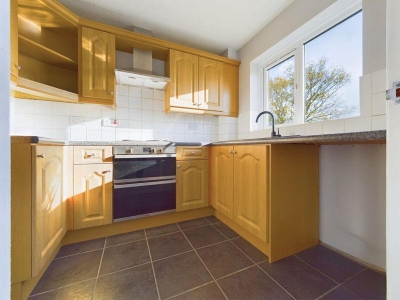 Property photo 3 of 6 Photo 7