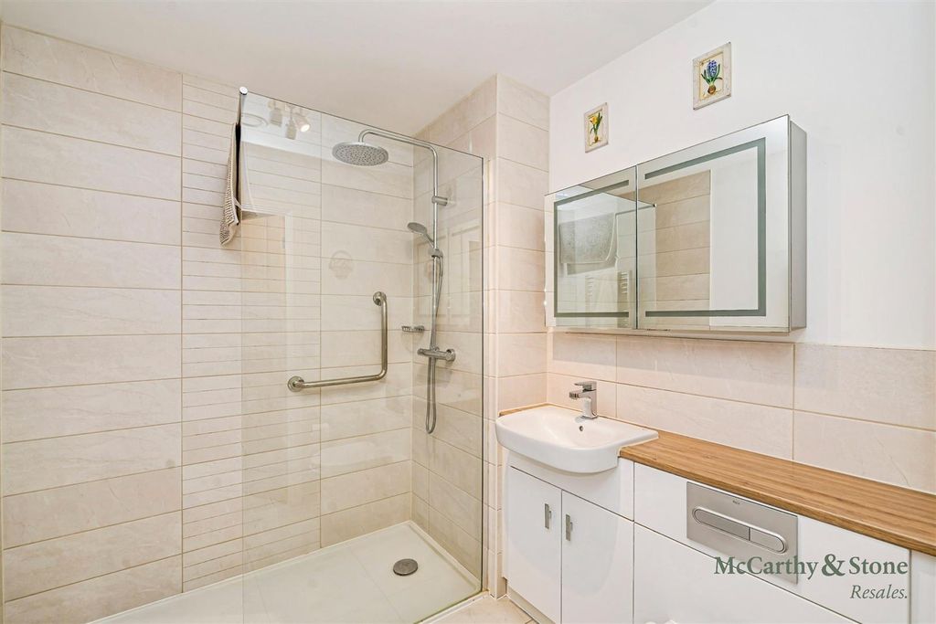 Property photo 2 of 10 16Trinityplace-8.Jpg