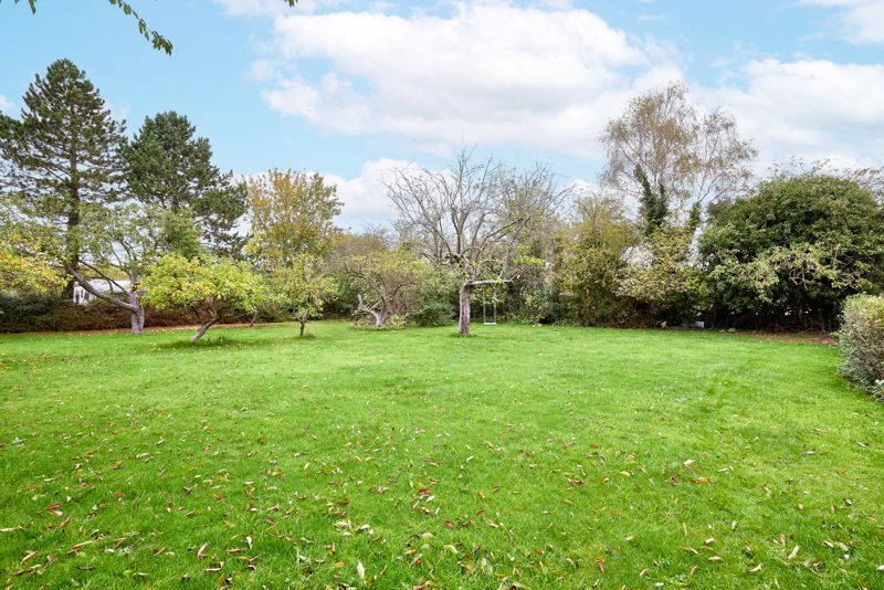 Property photo 2 of 44 Photo 38