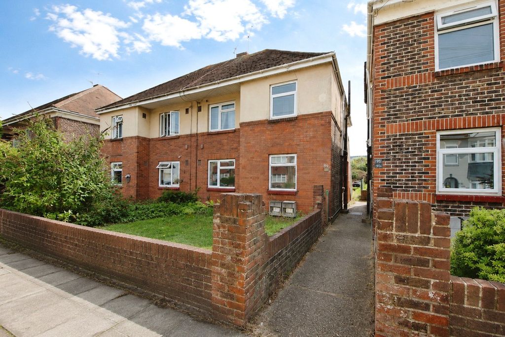 Property photo 1 of 15 Picture No. 23